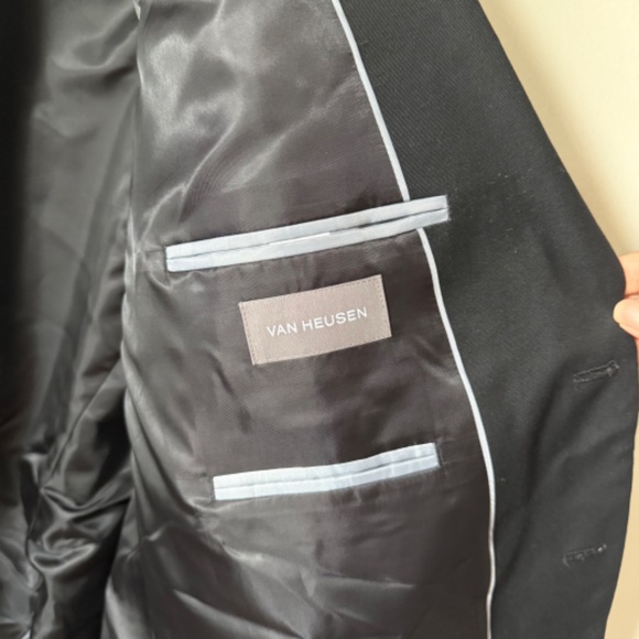 Van Heusen Men’s Classic Black Sport Coat Blazer – Size 56R NWT - Picture 4 of 5